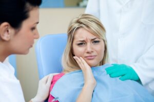 emergency dentist near me woodland hills